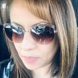 Meet your Posher, Sonia